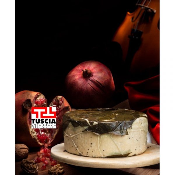 Pecorino Affinato in Foglie di Alloro 
